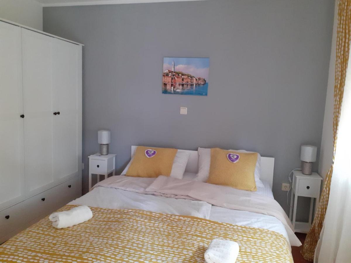 Lola Apartmani Rovinj Buitenkant foto