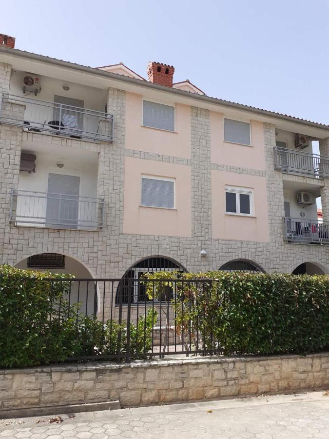Lola Apartmani Rovinj Buitenkant foto